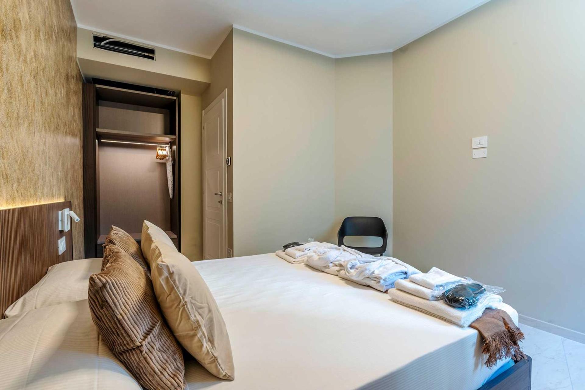 Velasca Tower Apartments Milan Extérieur photo