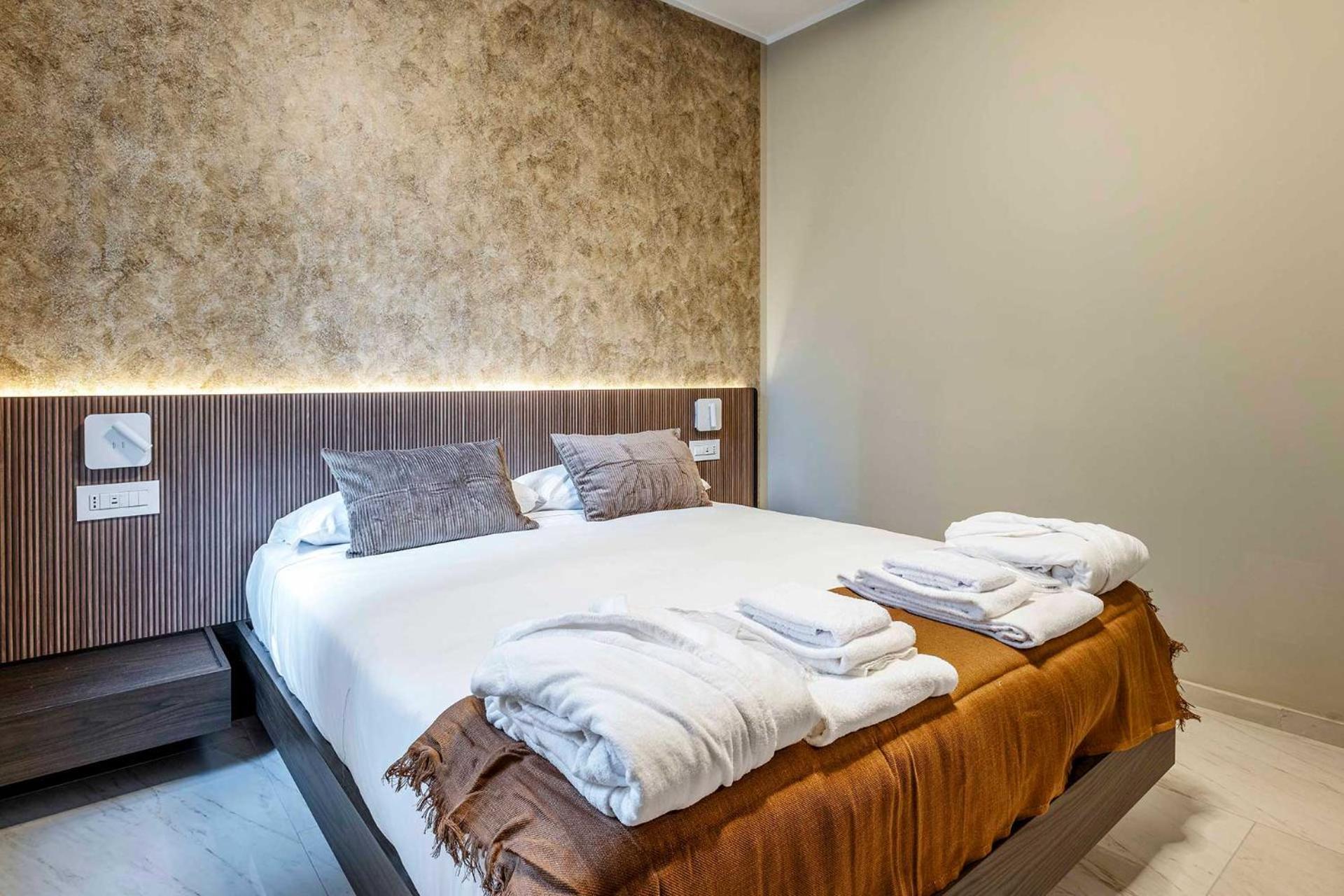 Velasca Tower Apartments Milan Extérieur photo